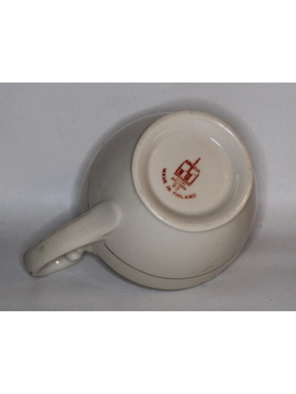 Arabia creamer ivory